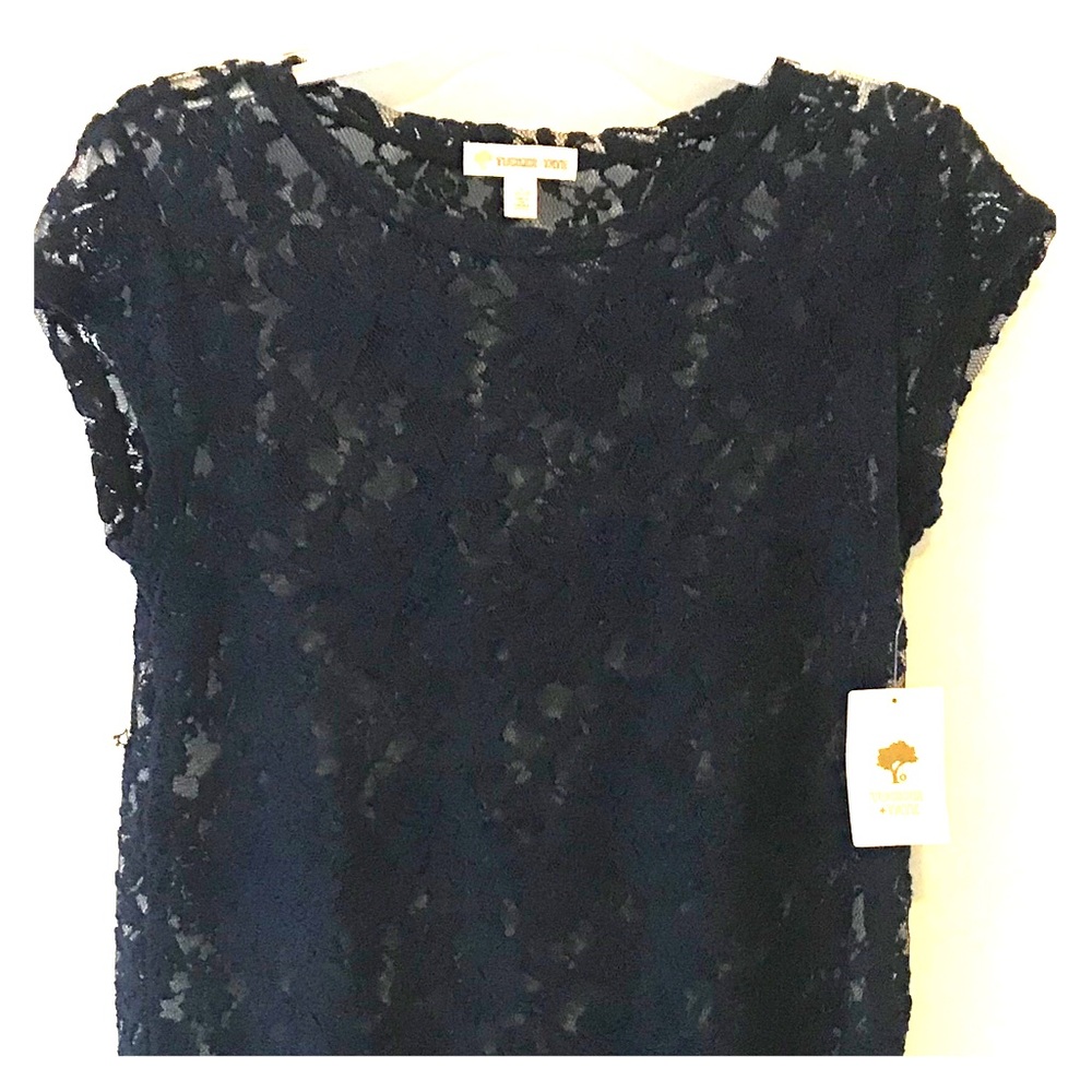 Tucker and Tate lace navy top size 10/12